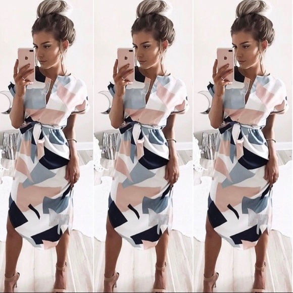 Dress - Picture 1 of 3